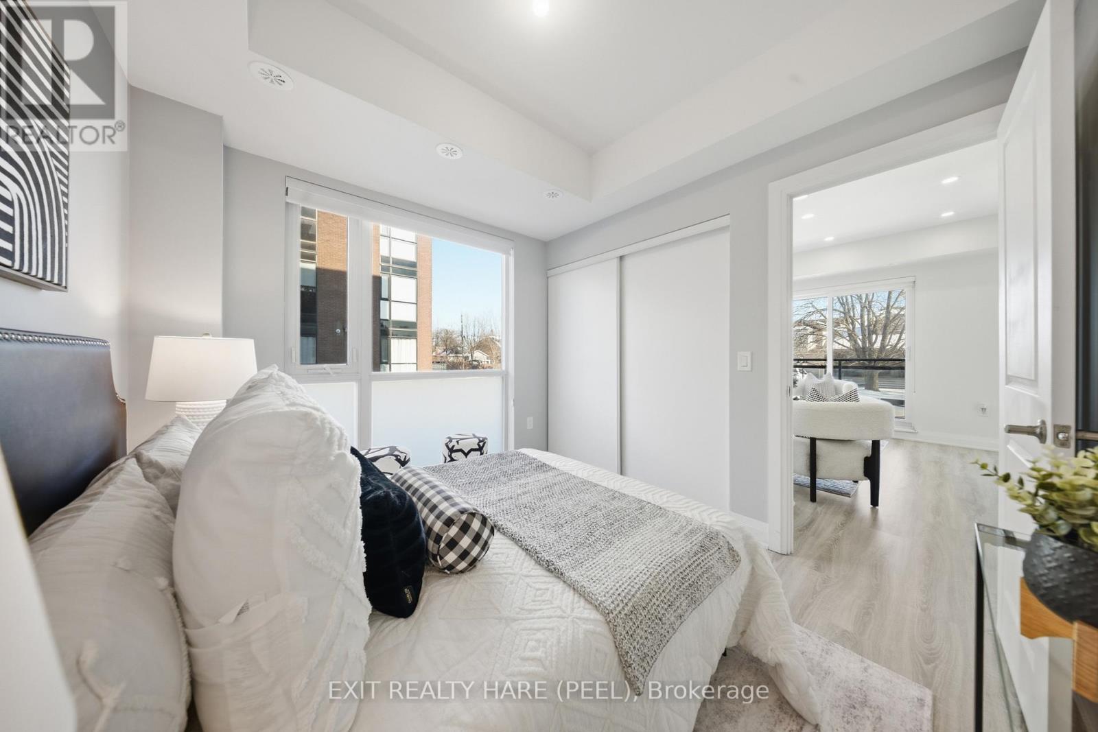 702 - 48 Coles Avenue, Vaughan, Ontario  L4L 0J1 - Photo 20 - N12901128