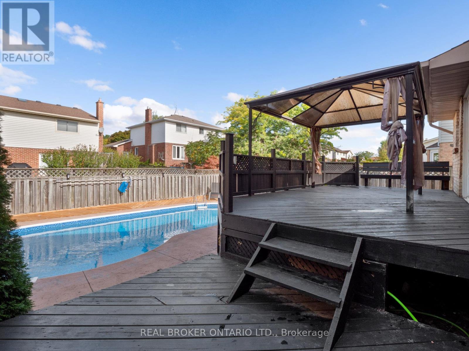 24 Keefer Road, Thorold, Ontario  L2V 4Y4 - Photo 35 - X12804280