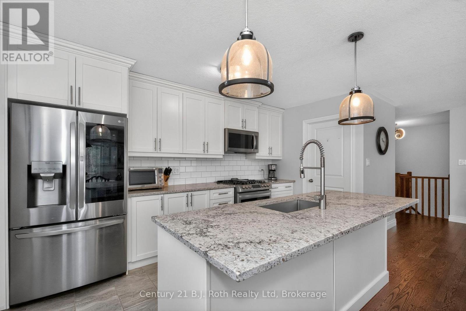 54 Ralph Dalton Boulevard, Tay (Victoria Harbour), Ontario  L0K 2A0 - Photo 8 - S12903728