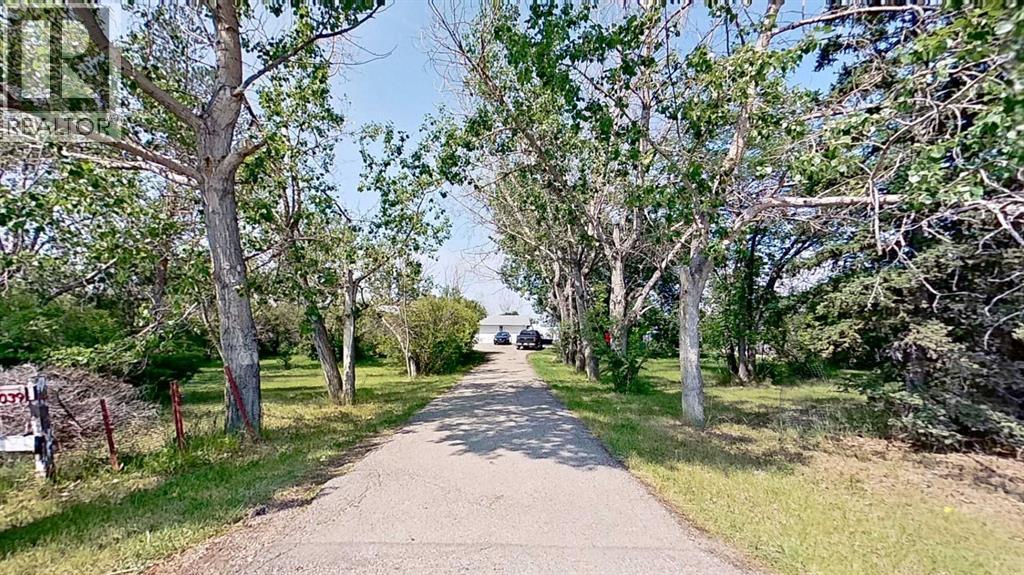 243039 Paradise Road, Chestermere, Alberta  T1X 0M9 - Photo 12 - A2277026