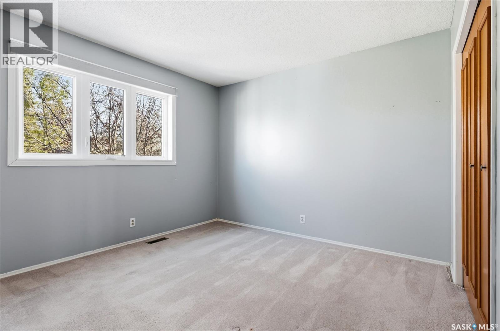 248 Habkirk Drive, Regina, Saskatchewan  S4S 5X8 - Photo 11 - SK030843