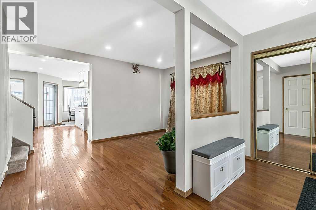 38 Martinwood Road NE, Calgary, Alberta  T3J 3H5 - Photo 5 - A2290628