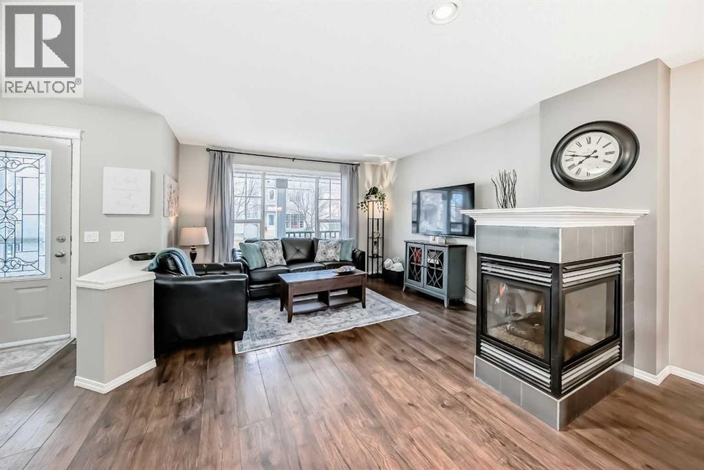 153 Tuscany Springs Way Nw, Calgary, Alberta  T3L 2L5 - Photo 5 - A2294316