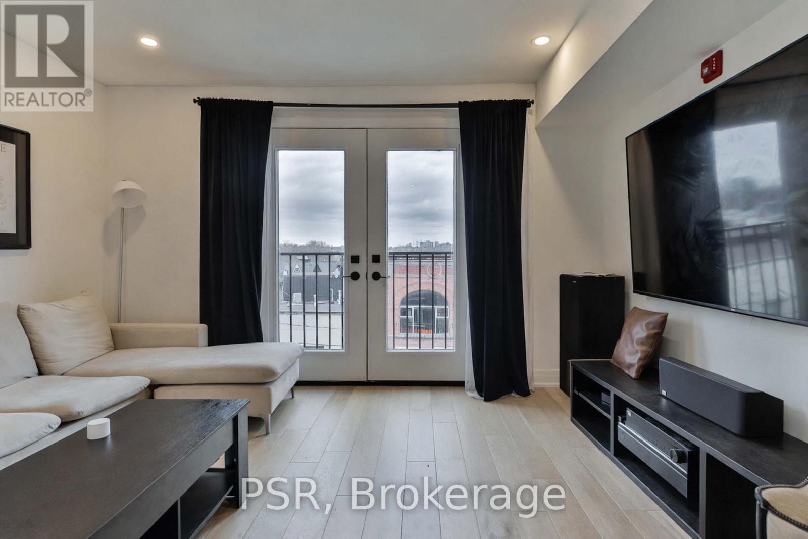 4 - 1171 Dundas Street W, Toronto (Trinity-Bellwoods), Ontario  M6J 1X3 - Photo 2 - C12903708