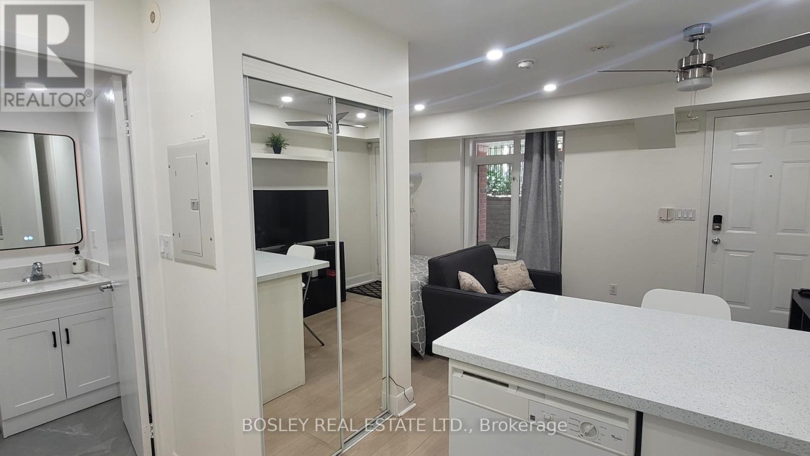 155 - 415 Jarvis Street, Toronto (Cabbagetown-South St. James Town), Ontario  M4Y 3C1 - Photo 8 - C12903712