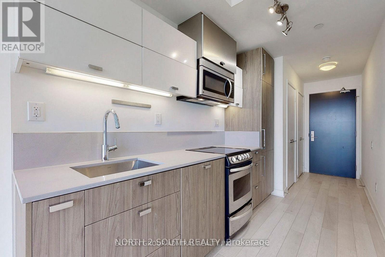 2703 - 290 Adelaide Street W, Toronto (Waterfront Communities), Ontario  M5V 0P3 - Photo 10 - C12903718