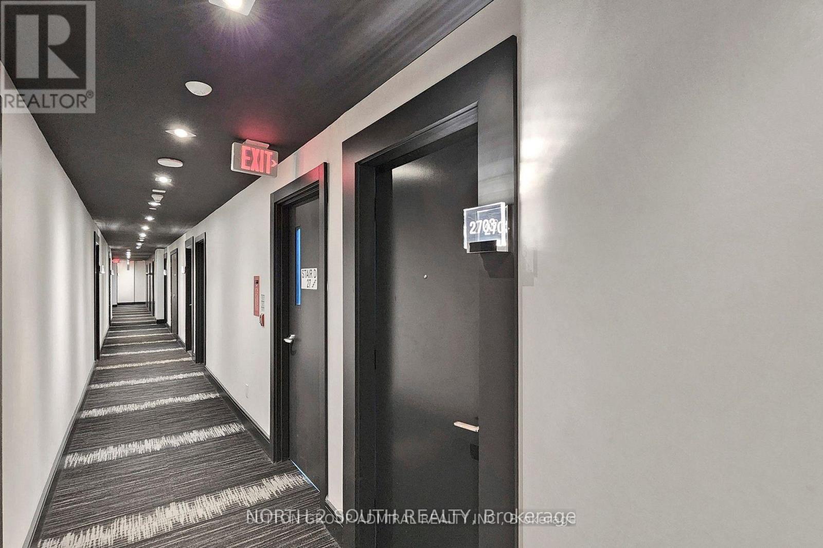 2703 - 290 Adelaide Street W, Toronto (Waterfront Communities), Ontario  M5V 0P3 - Photo 17 - C12903718