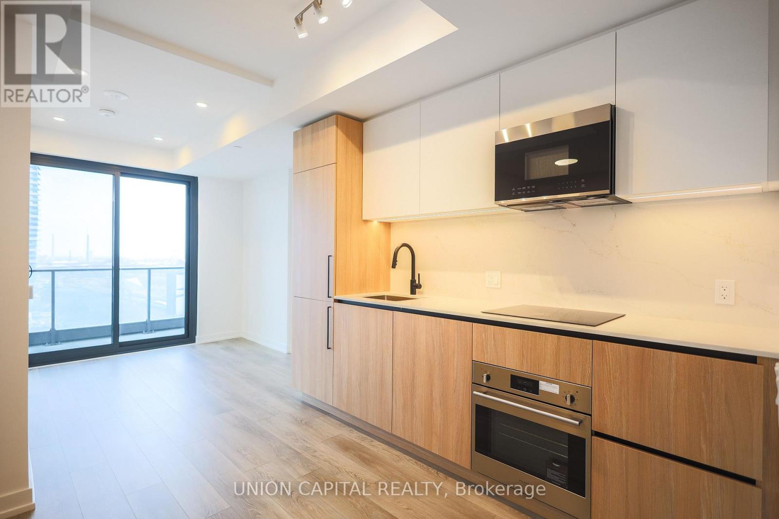 1312 - 35 Parliament Street, Toronto (Waterfront Communities), Ontario  M5A 0Z5 - Photo 10 - C12903826