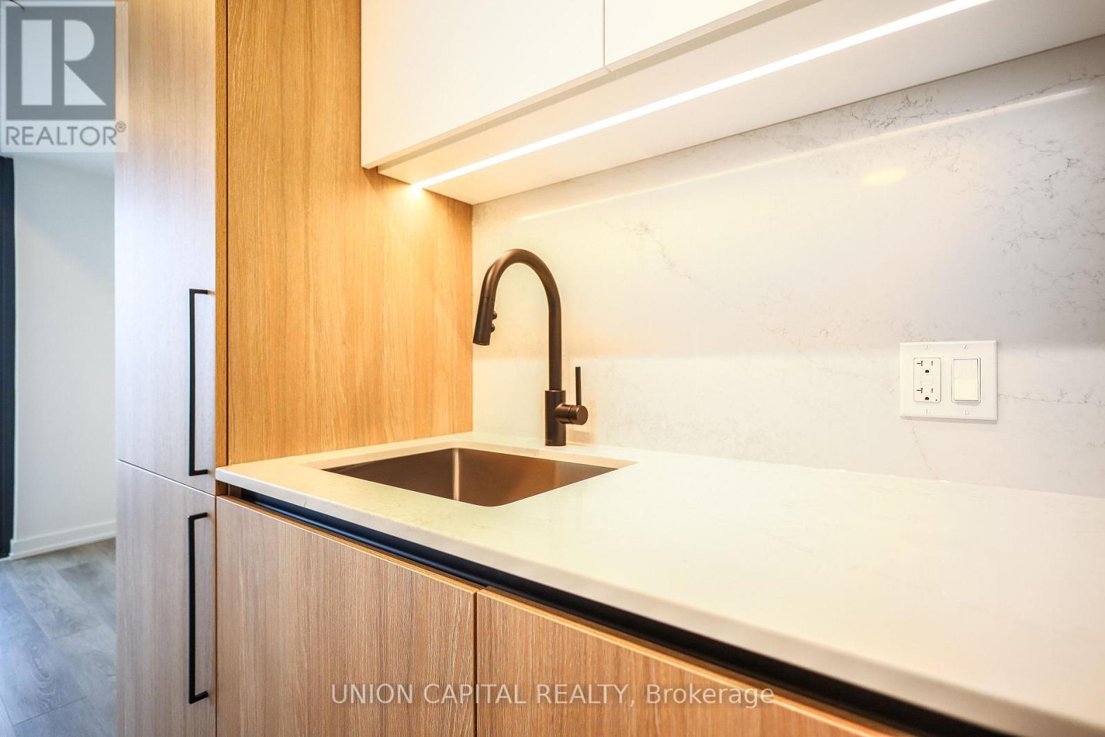 1312 - 35 Parliament Street, Toronto (Waterfront Communities), Ontario  M5A 0Z5 - Photo 15 - C12903826