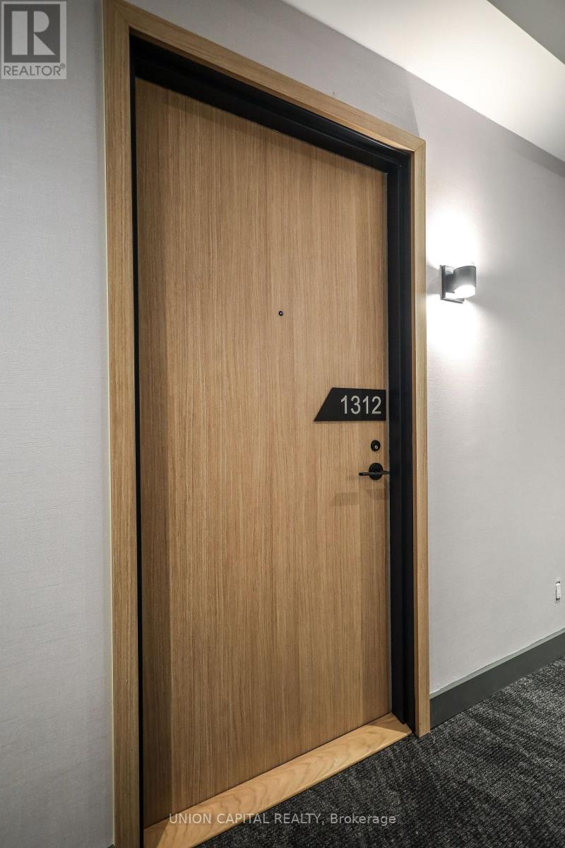 1312 - 35 Parliament Street, Toronto (Waterfront Communities), Ontario  M5A 0Z5 - Photo 6 - C12903826