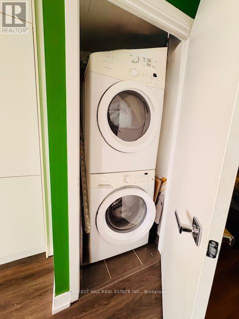 1005 - 21 Widmer Street, Toronto (Waterfront Communities), Ontario  M5V 0B8 - Photo 10 - C12903844