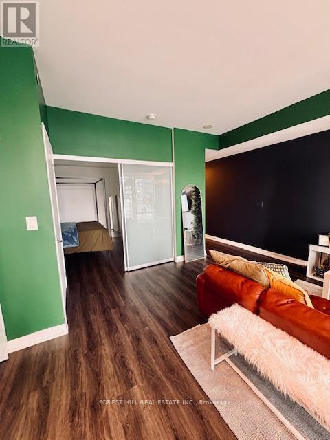 1005 - 21 Widmer Street, Toronto (Waterfront Communities), Ontario  M5V 0B8 - Photo 5 - C12903844