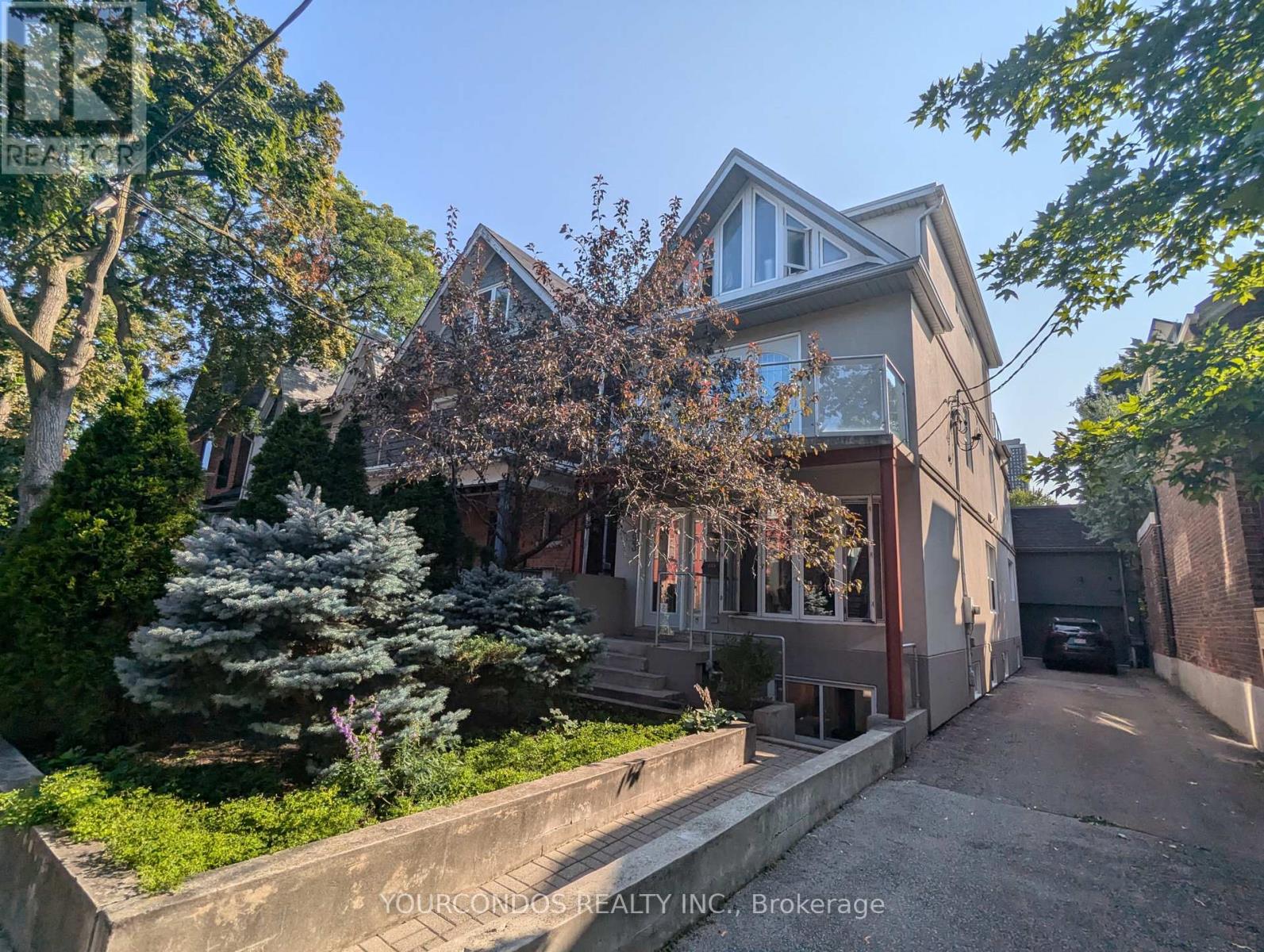 UPPER A - 193 BRUNSWICK AVENUE, Toronto, Ontario