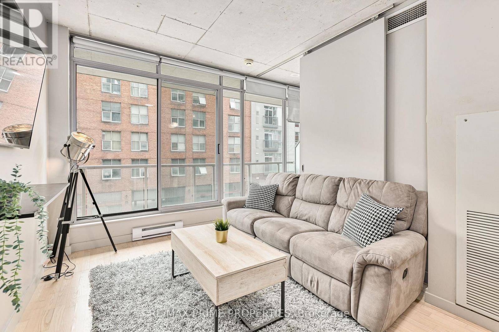 312 - 383 Cumberland Street, Ottawa, Ontario K1N 1J7 - Photo 10 - X12903738