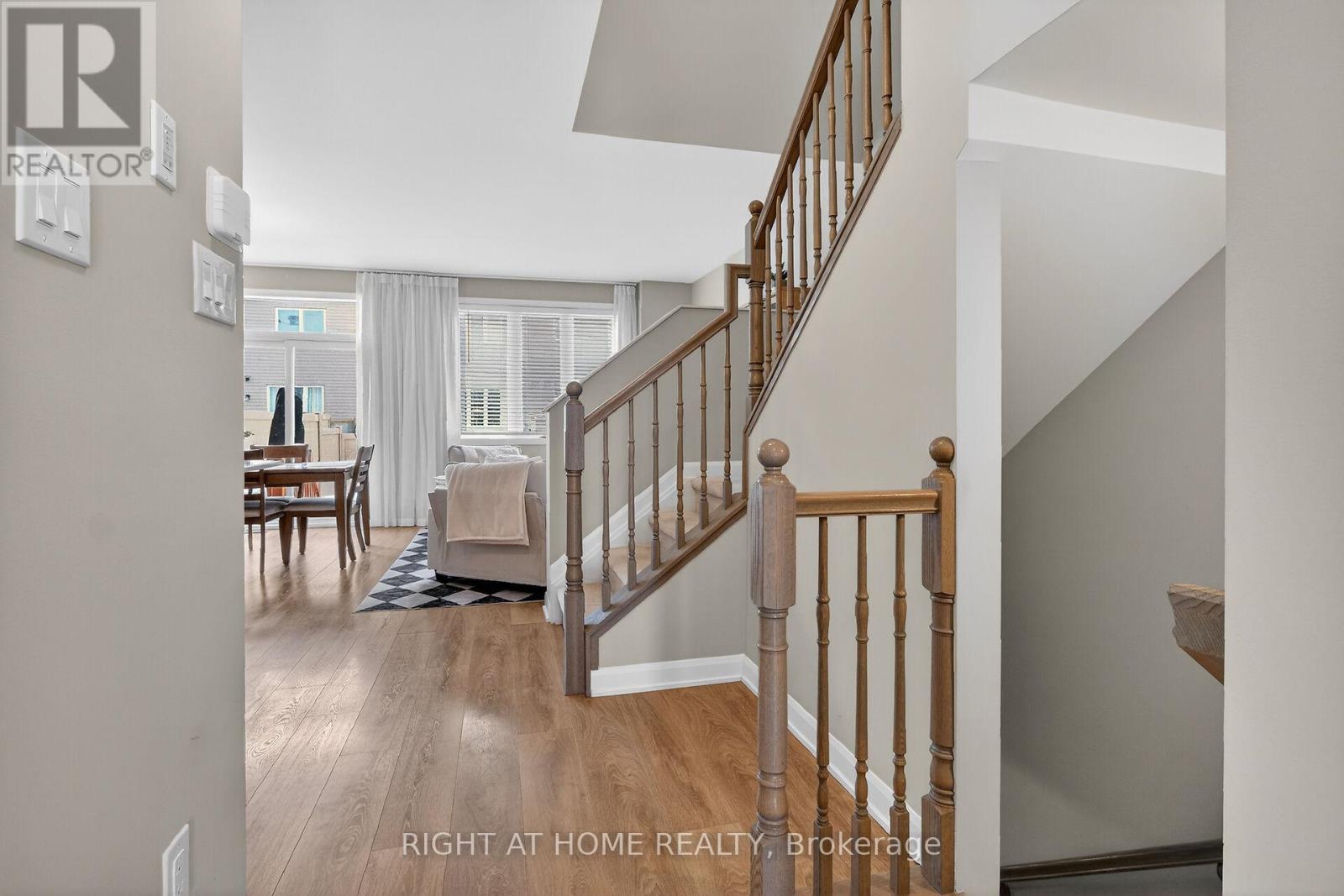 577 Decoeur Drive, Ottawa, Ontario  K4A 5G6 - Photo 4 - X12903780