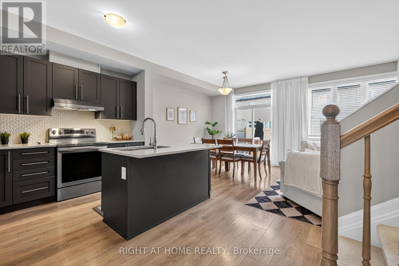 577 Decoeur Drive, Ottawa, Ontario  K4A 5G6 - Photo 7 - X12903780