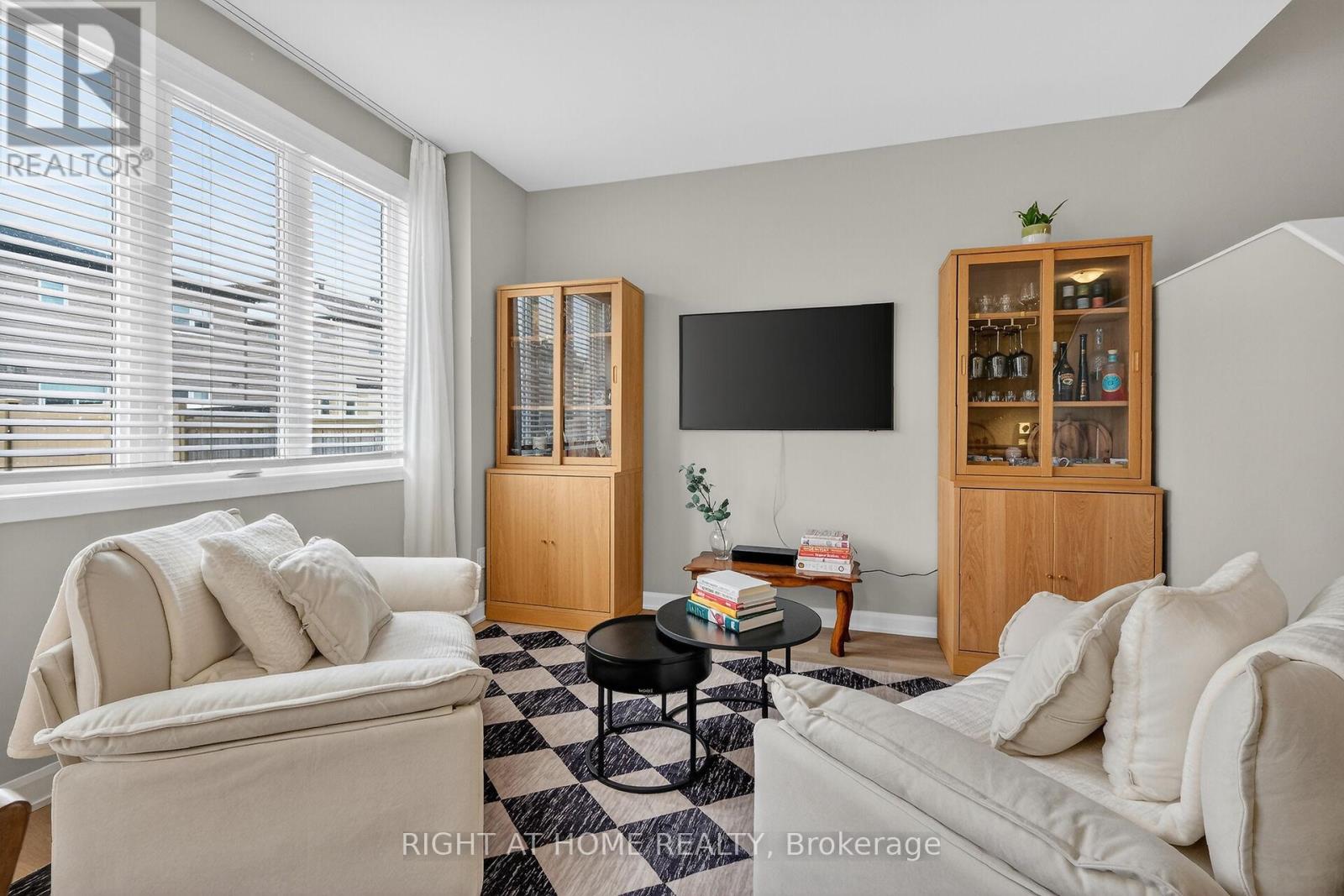 577 Decoeur Drive, Ottawa, Ontario  K4A 5G6 - Photo 8 - X12903780