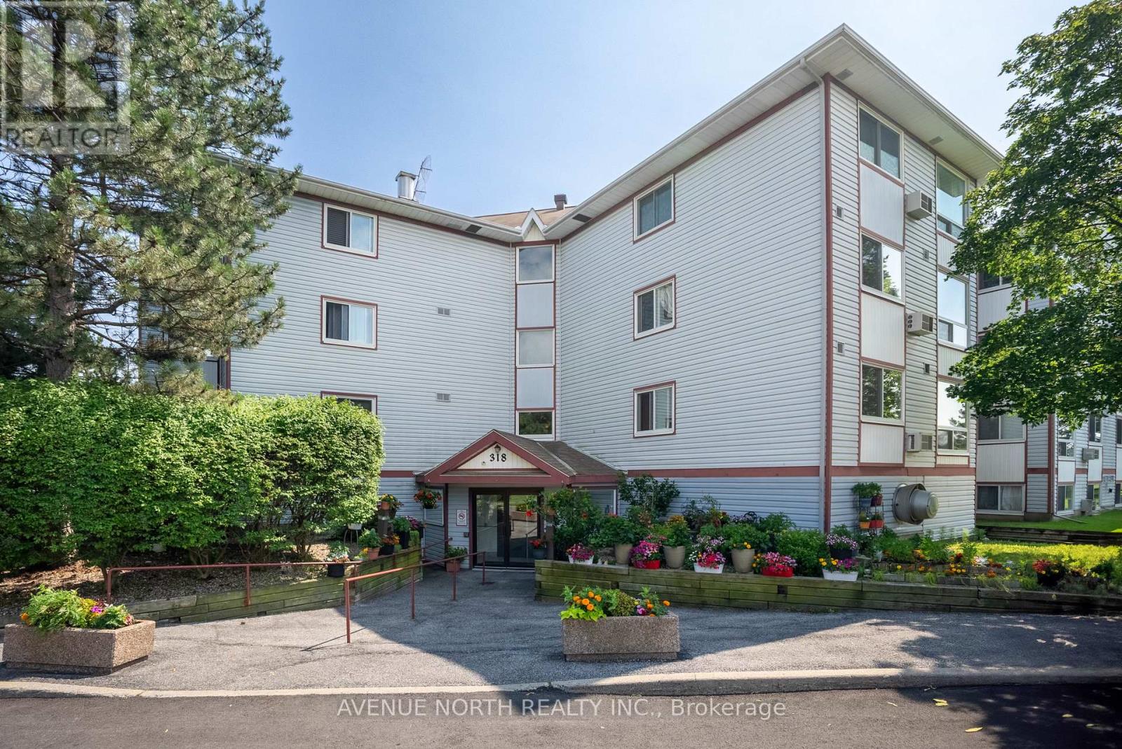 323 - 318 Lorry Greenberg Drive, Ottawa, Ontario  K1T 2R5 - Photo 1 - X12903784