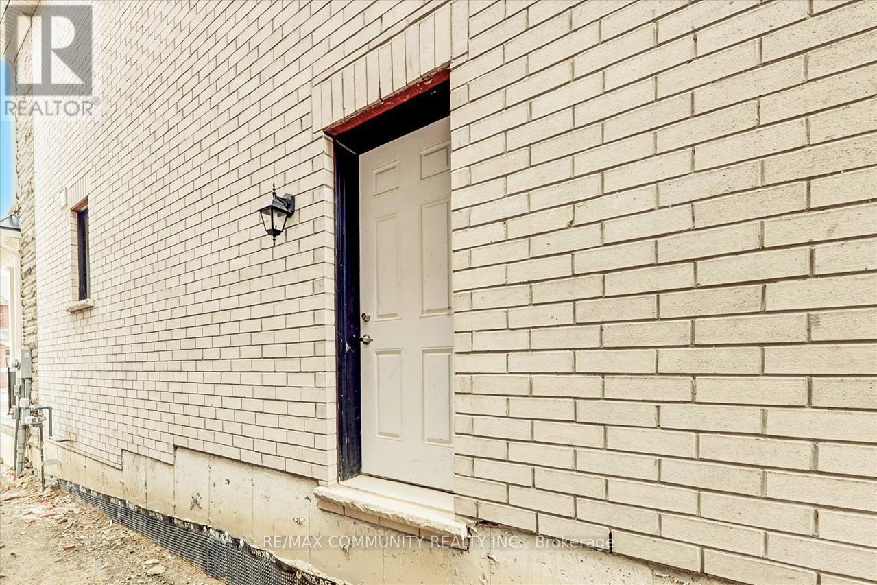 1444 Mourning Dove Lane, Pickering, Ontario  L1X 0N8 - Photo 4 - E12903790