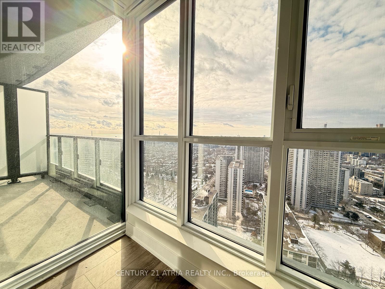 3221 - 585 Bloor Street E, Toronto, Ontario  M4W 0B3 - Photo 2 - C12733836