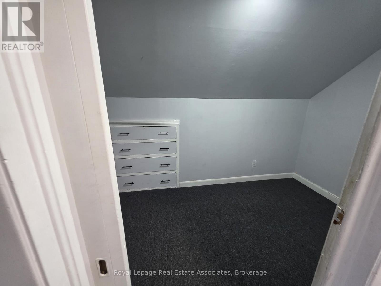 Unit 3 - 5957 Barker Street, Niagara Falls, Ontario L2G 1Y5 - Photo 12 - X12829150