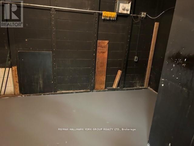 17 - 220 Industrial Parkway S, Aurora (Aurora Village), Ontario  L4G 3V6 - Photo 7 - N12903706