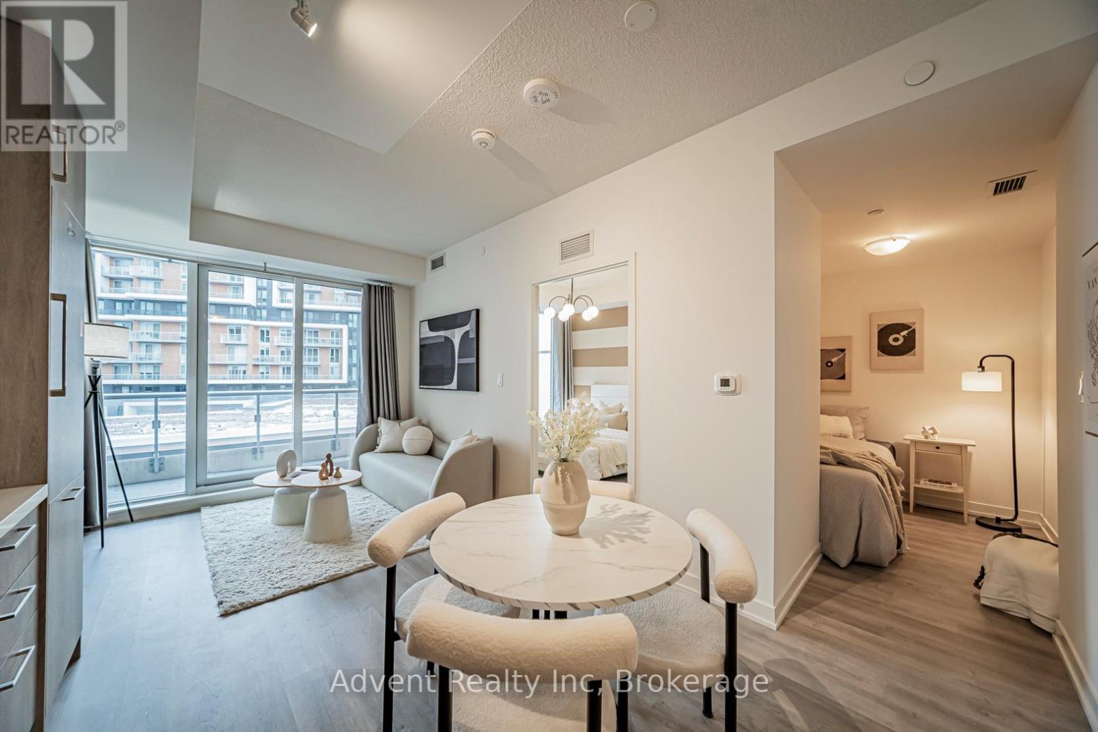 1208 - 8119 Birchmount Road, Markham (Unionville), Ontario  L6G 0H5 - Photo 10 - N12903756