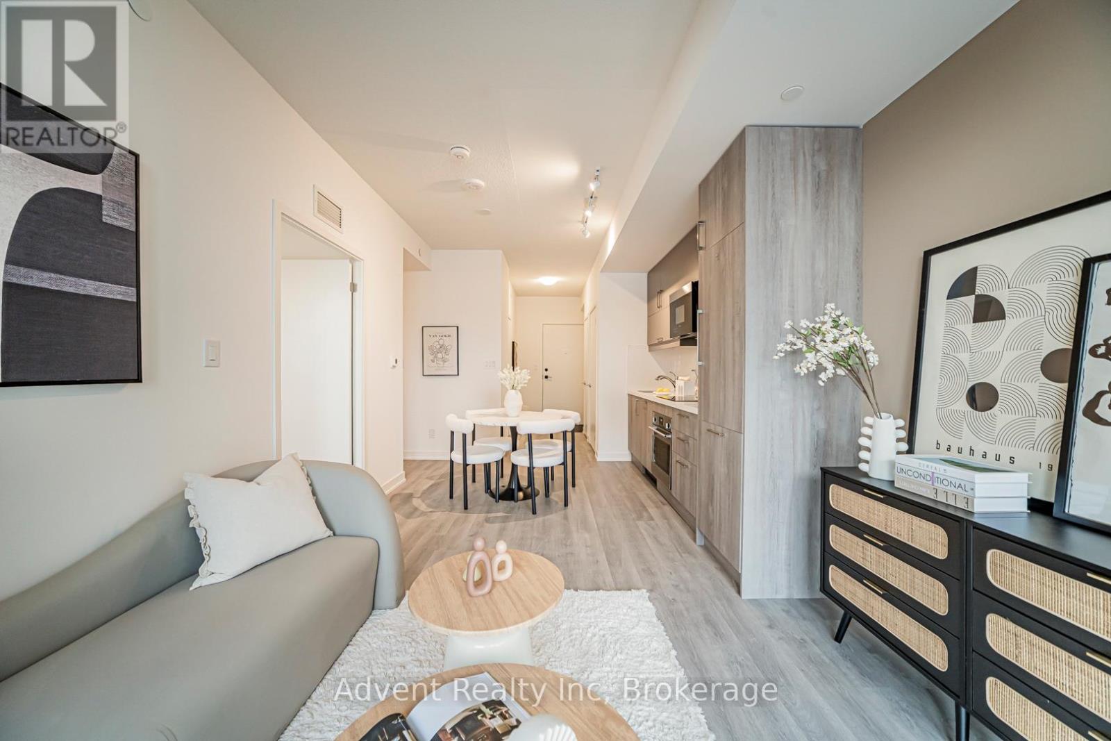 1208 - 8119 Birchmount Road, Markham (Unionville), Ontario  L6G 0H5 - Photo 7 - N12903756