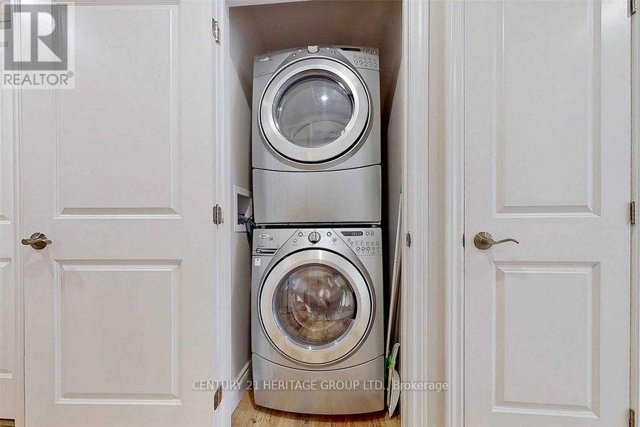 Main - 45 Lewis Drive, Newmarket (Central Newmarket), Ontario  L3Y 1R6 - Photo 15 - N12903772