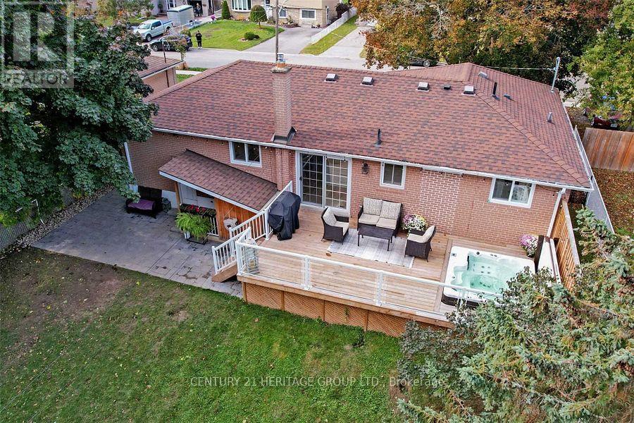 Main - 45 Lewis Drive, Newmarket (Central Newmarket), Ontario  L3Y 1R6 - Photo 16 - N12903772