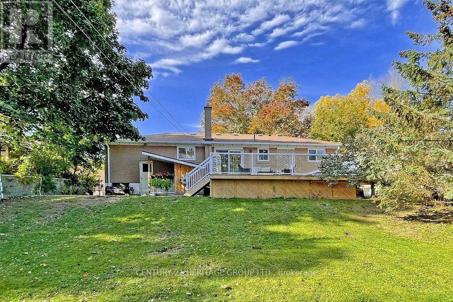 Main - 45 Lewis Drive, Newmarket (Central Newmarket), Ontario  L3Y 1R6 - Photo 21 - N12903772