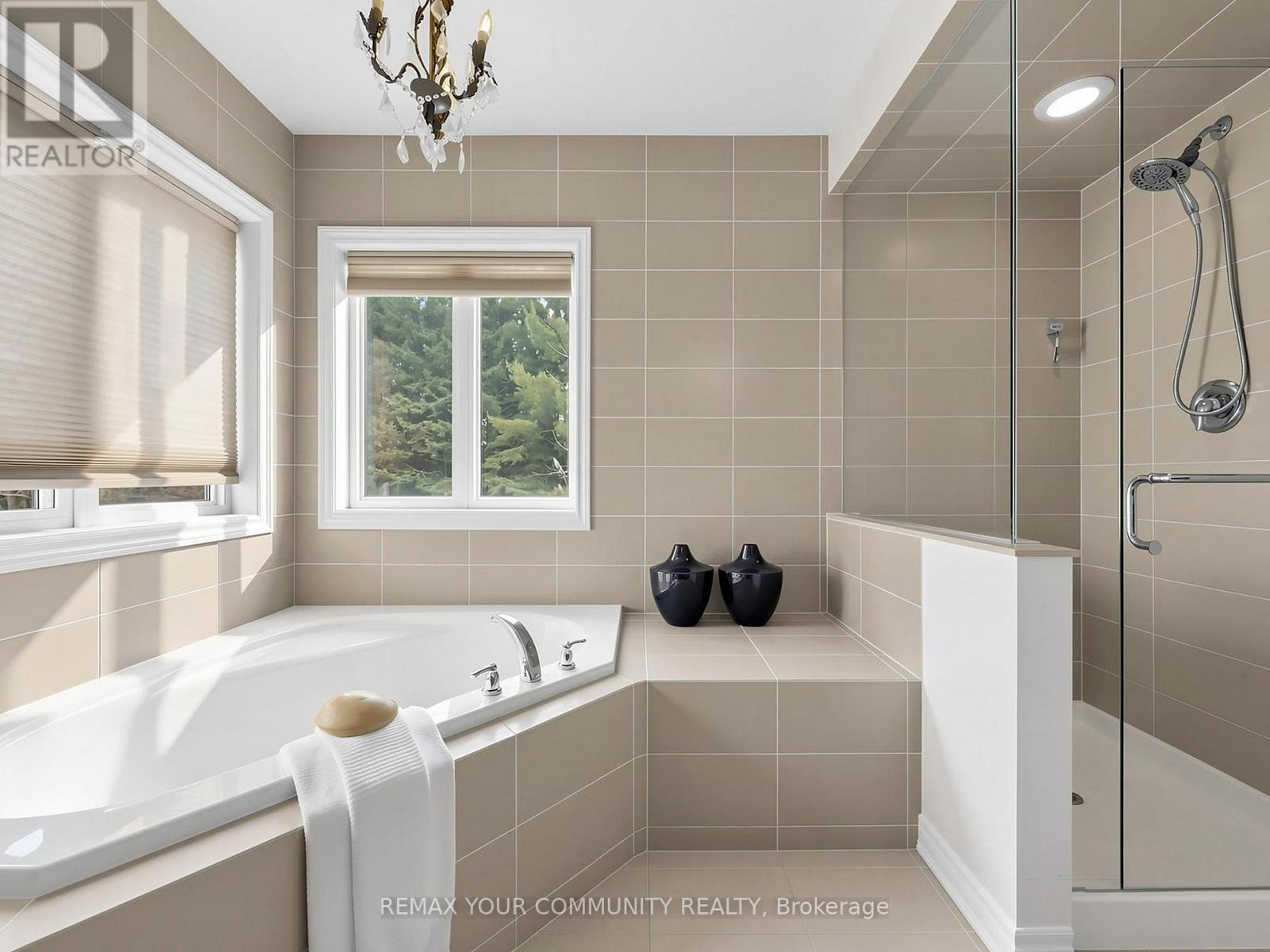 1189 Stuffles Crescent, Newmarket, Ontario  L3X 3H9 - Photo 24 - N12903802