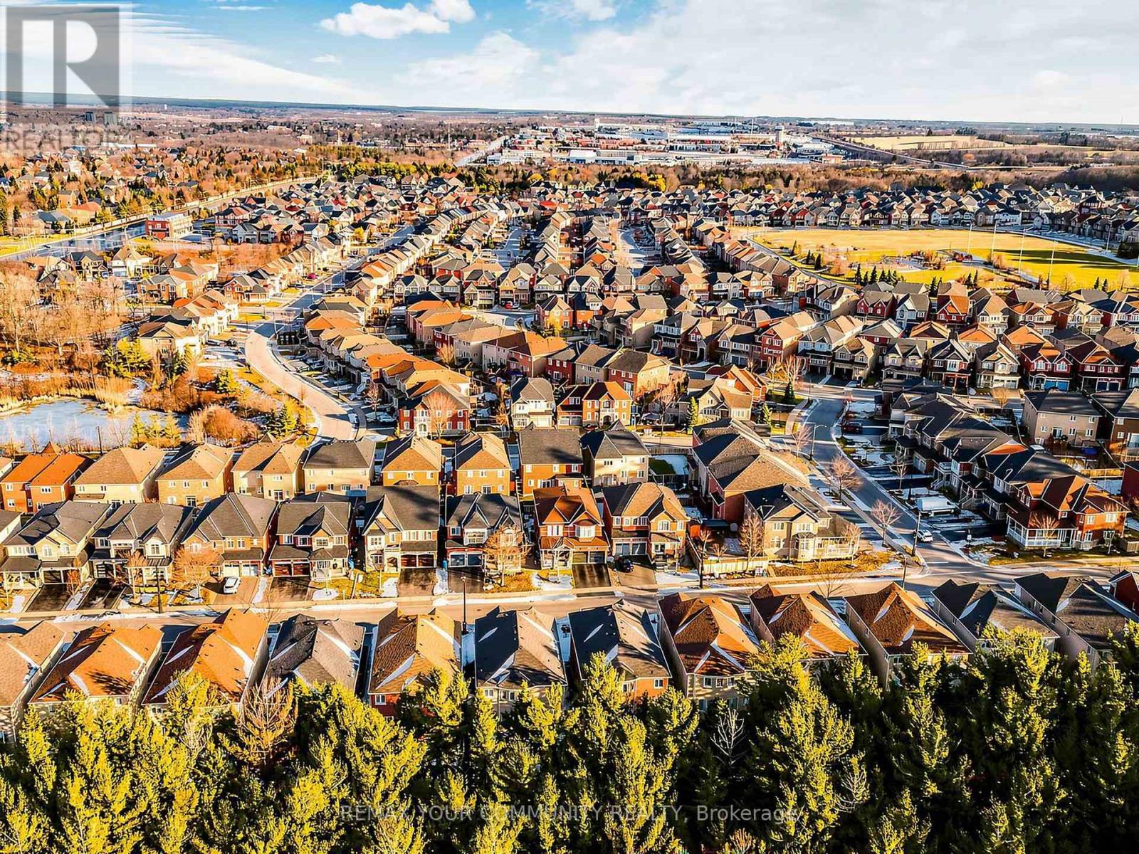 1189 Stuffles Crescent, Newmarket, Ontario  L3X 3H9 - Photo 39 - N12903802