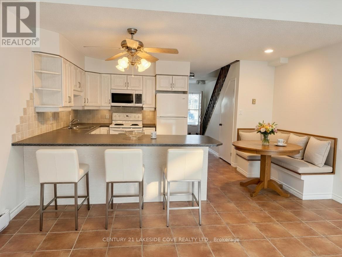 9 - 51 Laguna Parkway, Ramara, Ontario  L0K 1B0 - Photo 5 - S12903838