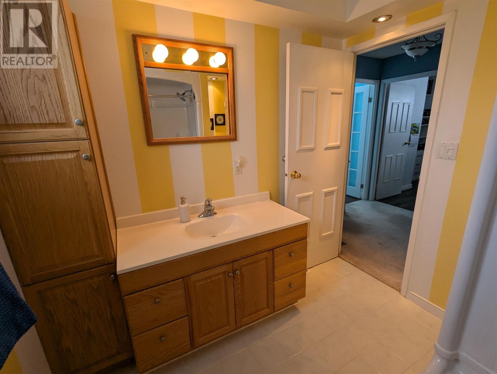 52 Hergott Ave, Elliot Lake, Ontario  P5A 3A8 - Photo 28 - SM260500