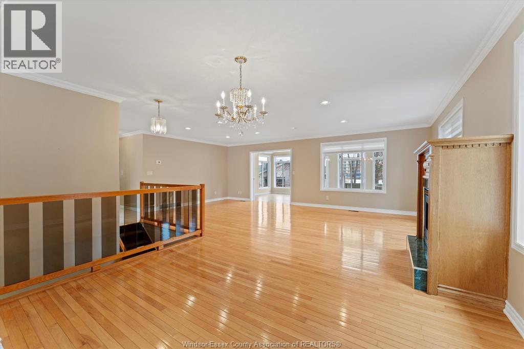 1712 Lesperance, Tecumseh, Ontario  N8N 1Y3 - Photo 9 - 26003629