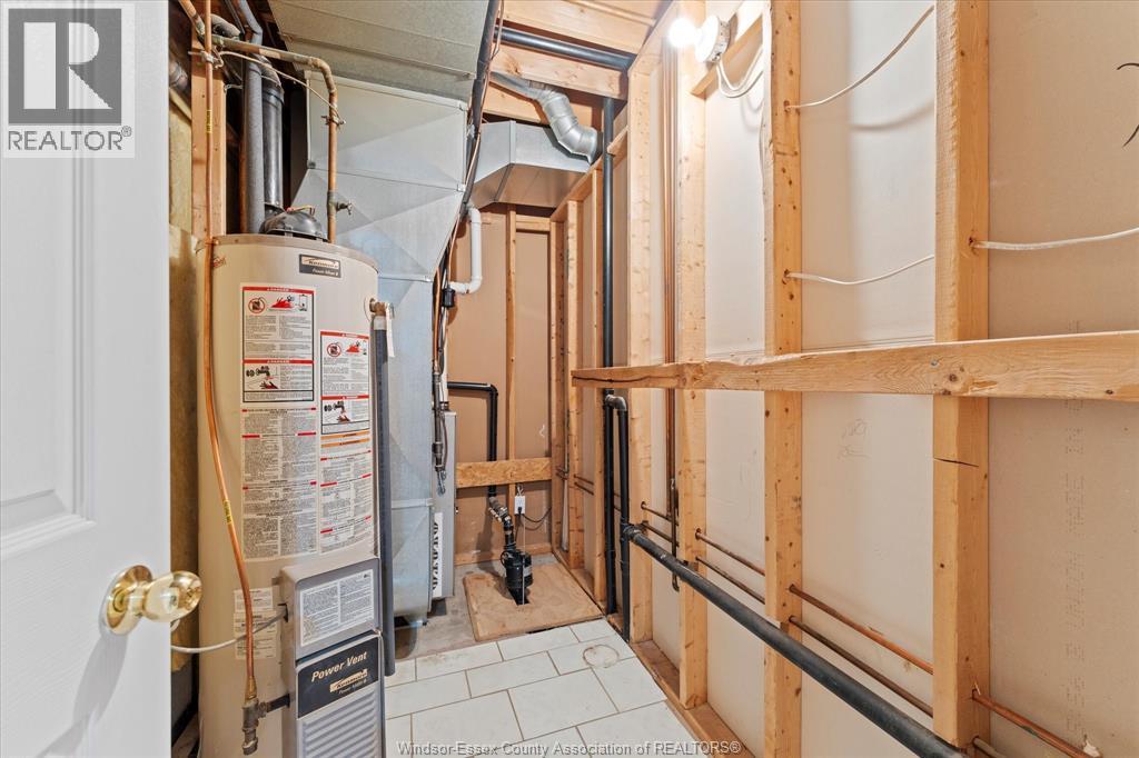 1712 Lesperance, Tecumseh, Ontario  N8N 1Y3 - Photo 32 - 26003629