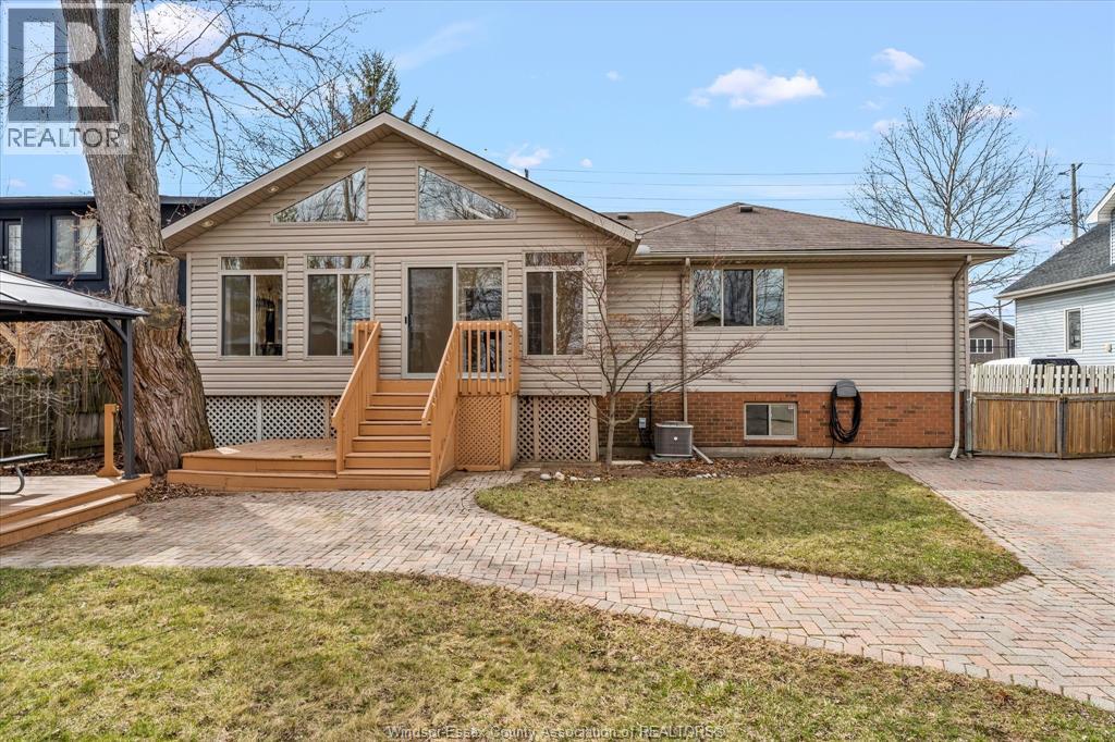 1712 Lesperance, Tecumseh, Ontario  N8N 1Y3 - Photo 35 - 26003629