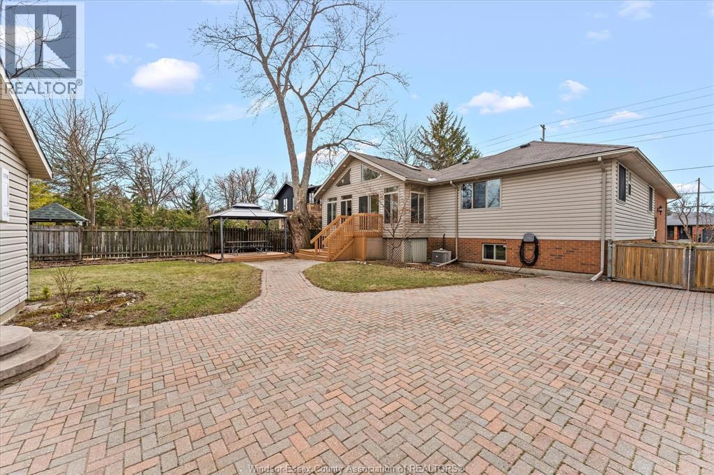 1712 Lesperance, Tecumseh, Ontario  N8N 1Y3 - Photo 38 - 26003629