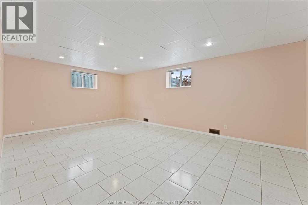 1712 Lesperance, Tecumseh, Ontario  N8N 1Y3 - Photo 29 - 26003629