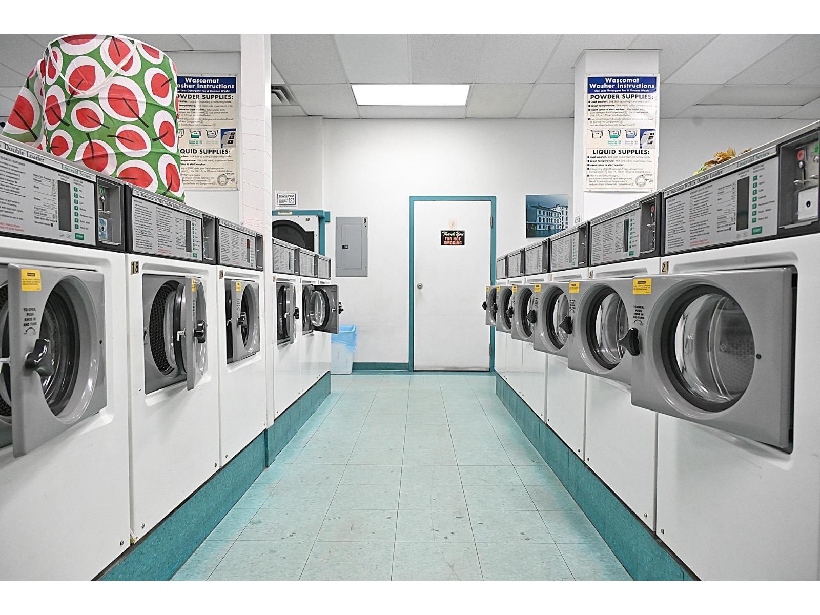 14855 108 Avenue, Surrey, British Columbia V3R 1W2 - Photo 5 - C8077178