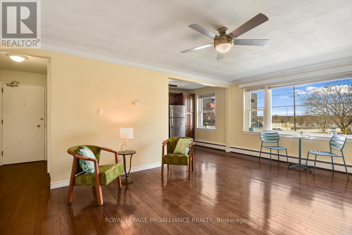 8 - 167 Pearl Street E, Brockville, Ontario K6V 1R5 - Photo 7 - X12723978