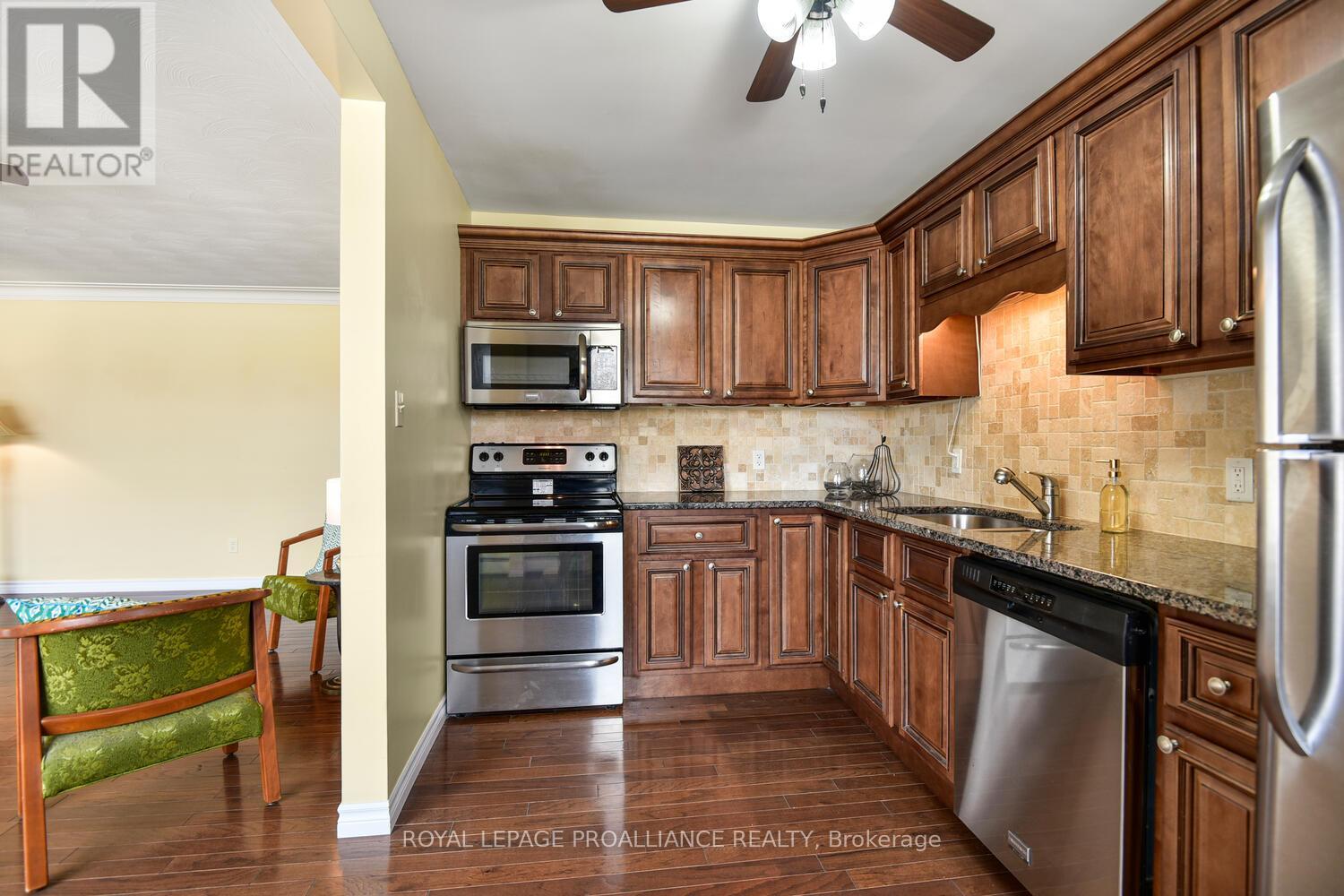 8 - 167 Pearl Street E, Brockville, Ontario K6V 1R5 - Photo 12 - X12723978