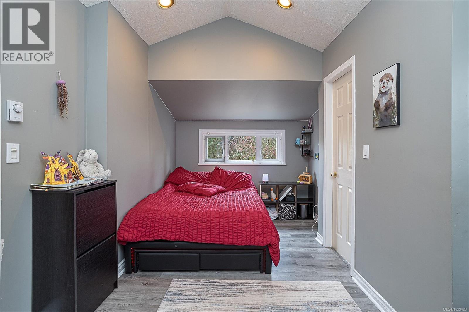 2898 Glenwood Ave, Saanich, British Columbia  V9A 2S2 - Photo 39 - 1029423