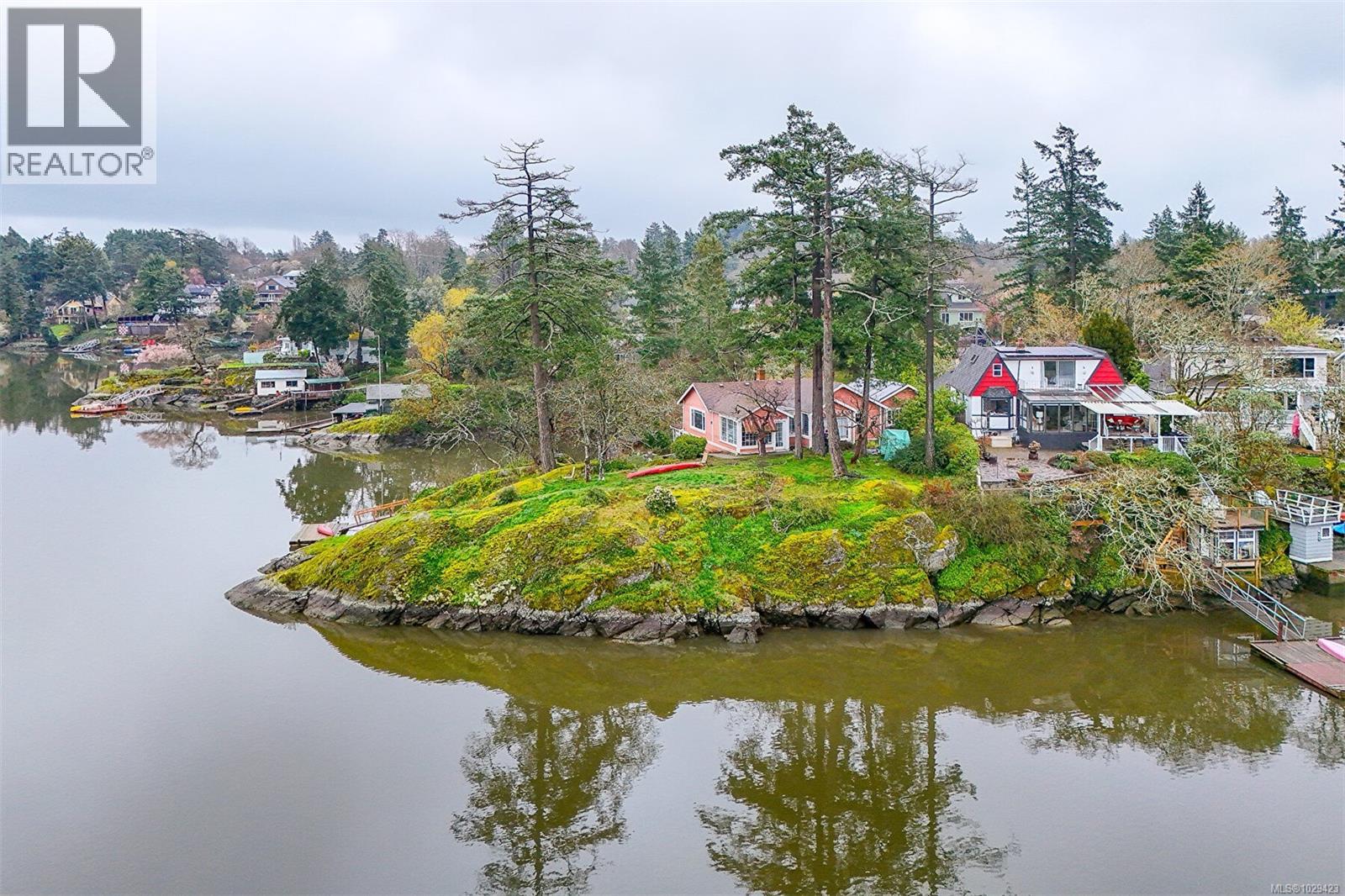 2898 Glenwood Ave, Saanich, British Columbia  V9A 2S2 - Photo 19 - 1029423