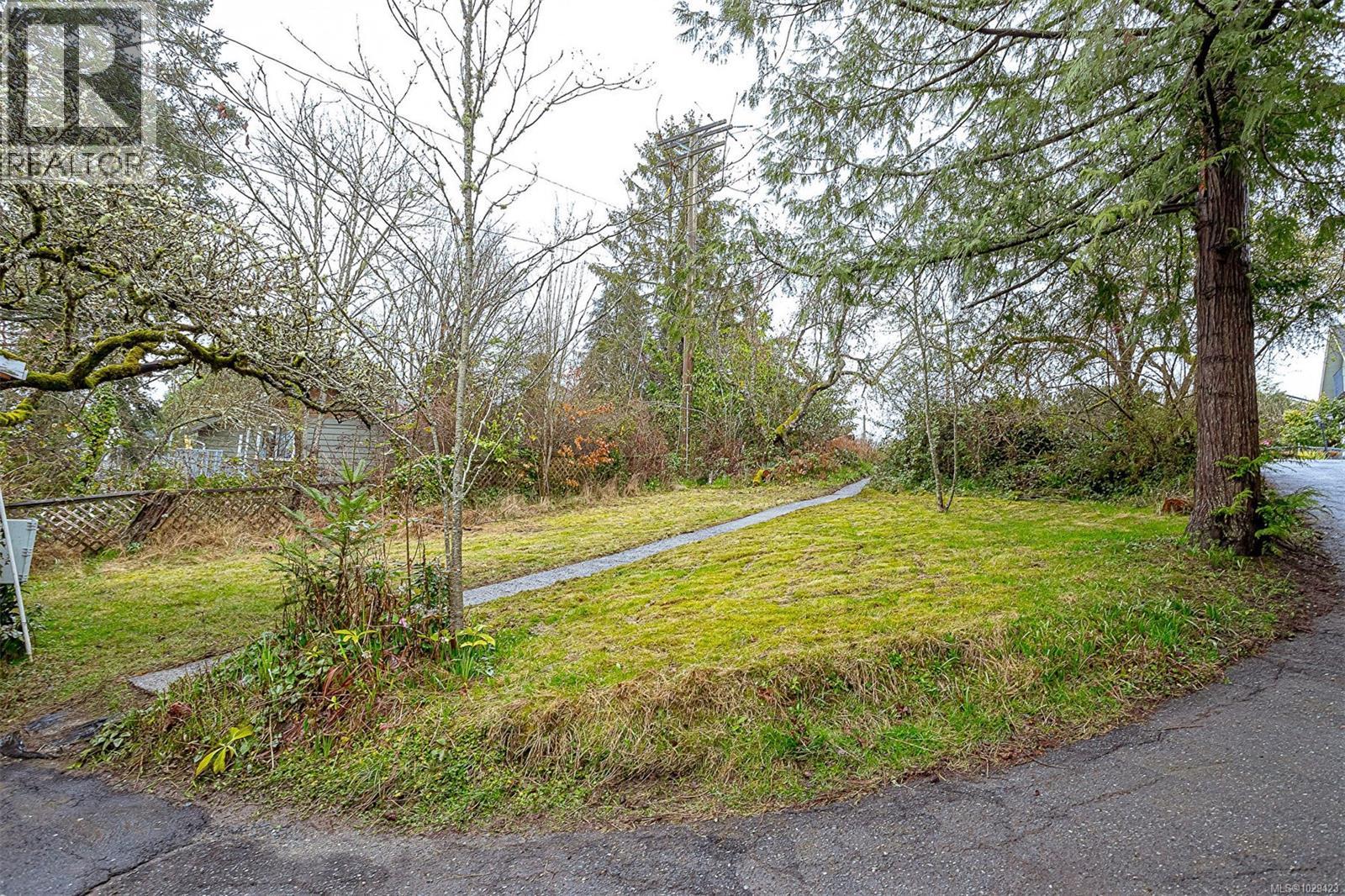 2898 Glenwood Ave, Saanich, British Columbia  V9A 2S2 - Photo 24 - 1029423