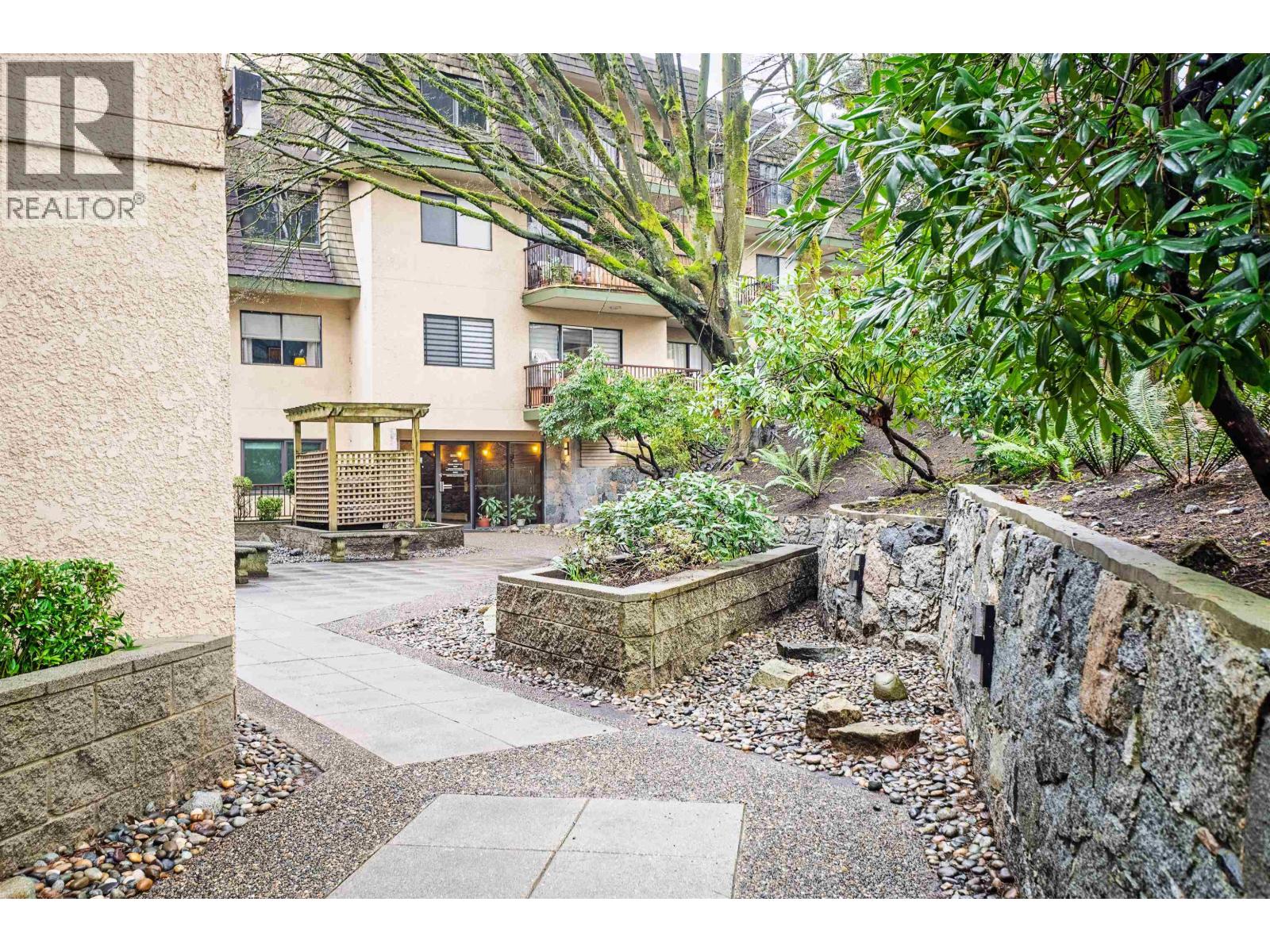 305 466 E Eighth Avenue, New Westminster, British Columbia  V3L 4L2 - Photo 19 - R3101627