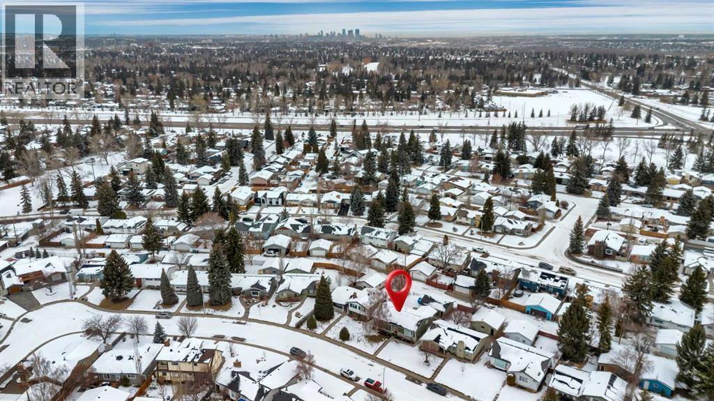 12132 Lake Waterton Crescent Se, Calgary, Alberta  T2J 2M7 - Photo 39 - A2293008