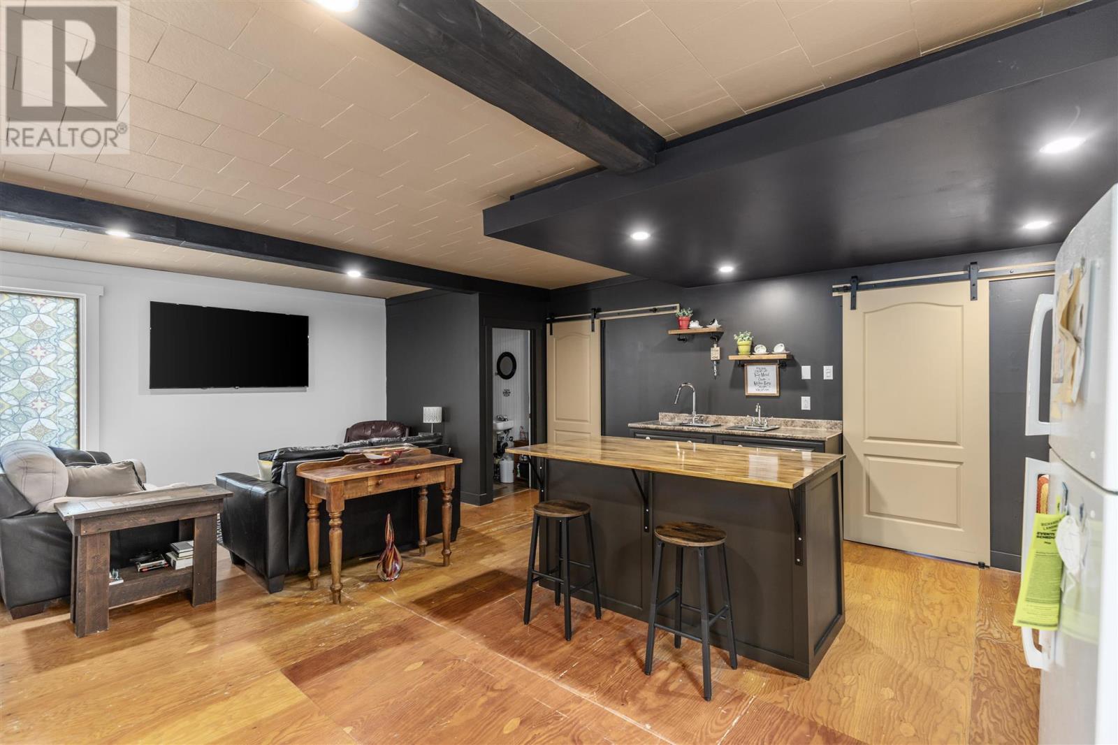 1195 Richard St, Richards Landing, Ontario  P0R 1J0 - Photo 17 - SM260502