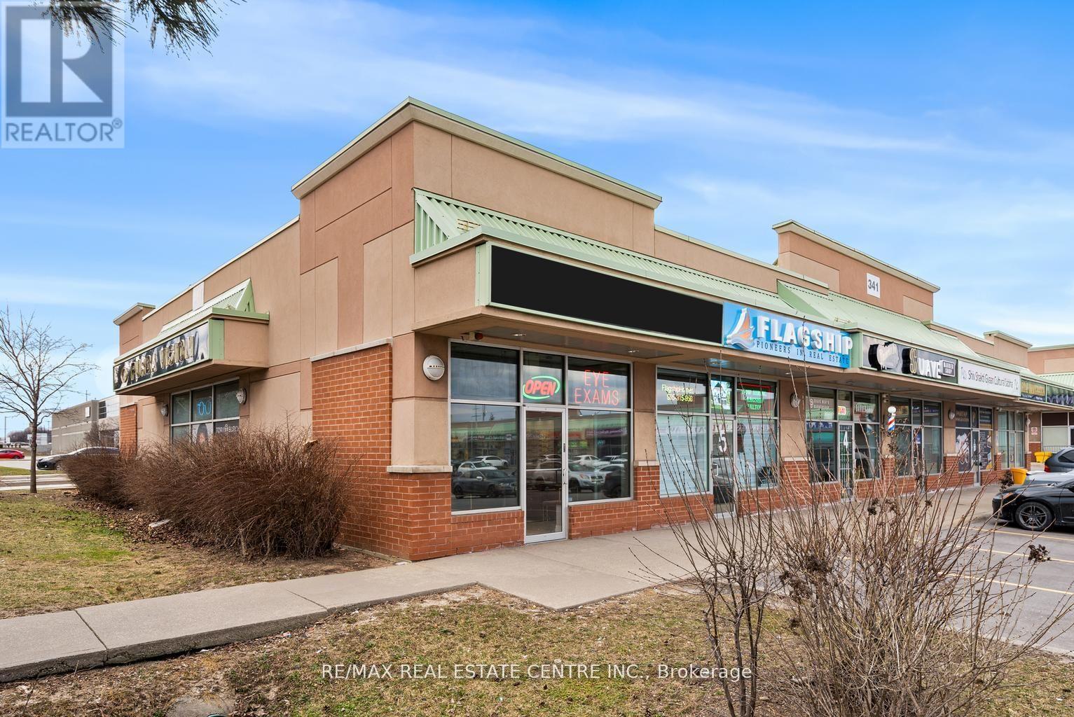 6 - 341 Parkhurst Square, Brampton, Ontario  L6T 0C2 - Photo 2 - W12903726